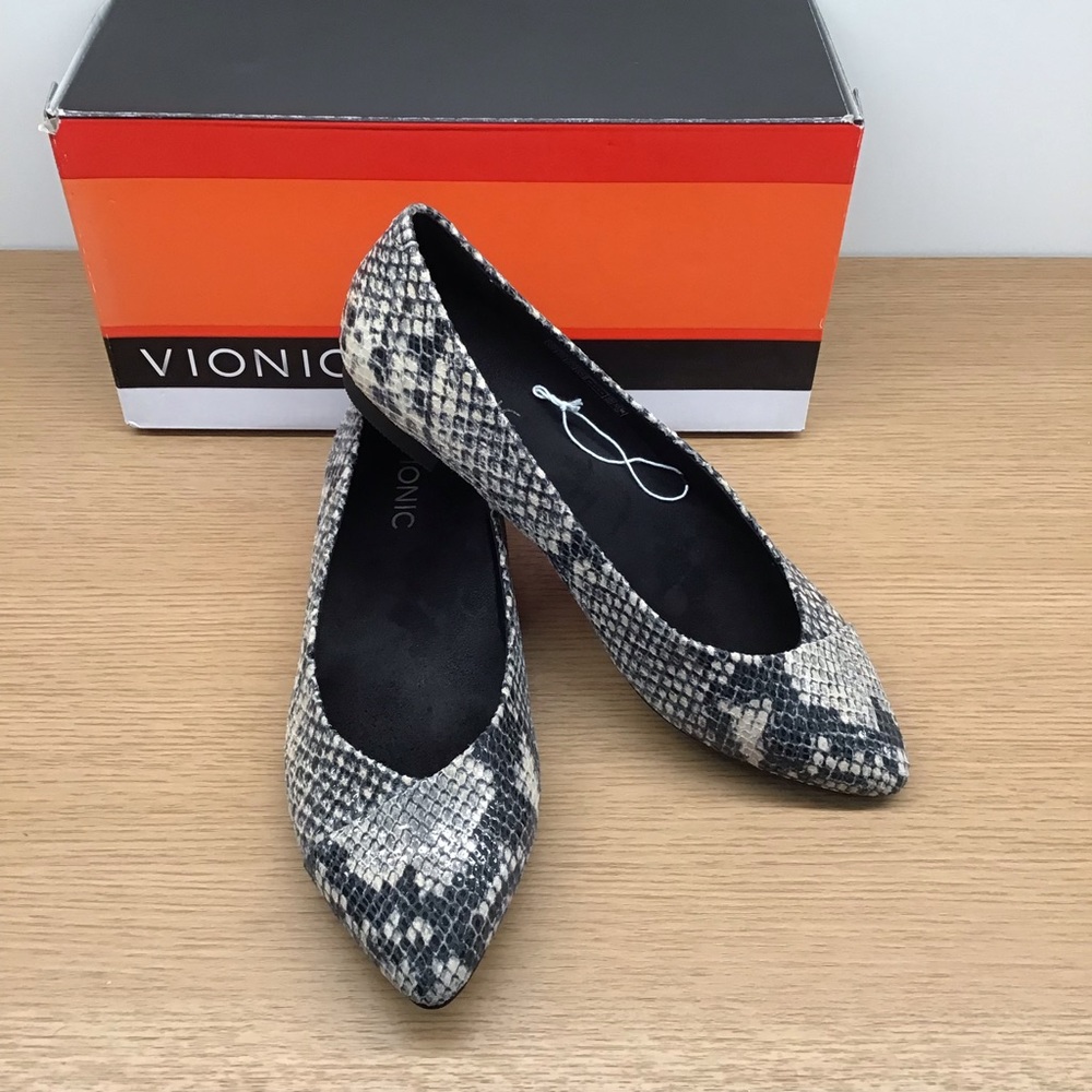 Vionic Gem Caballo Natural Snake NEW